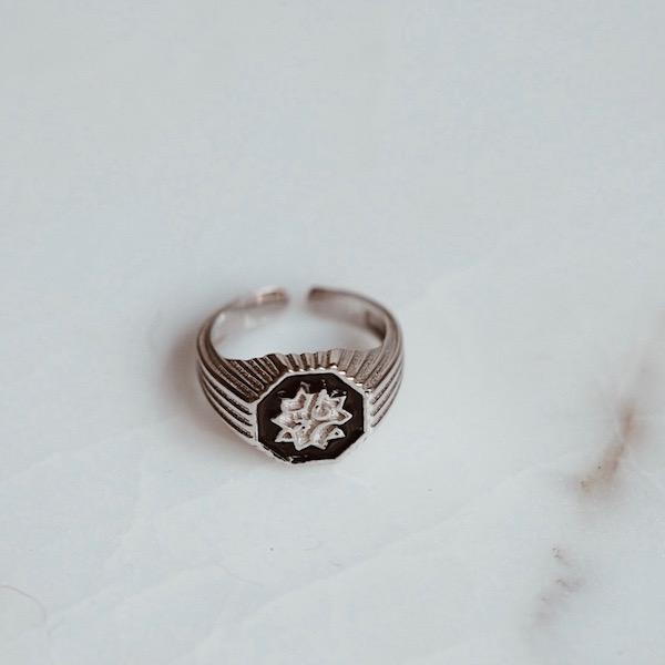 Adel Ring | Small Silver | Luna Merdin Collection